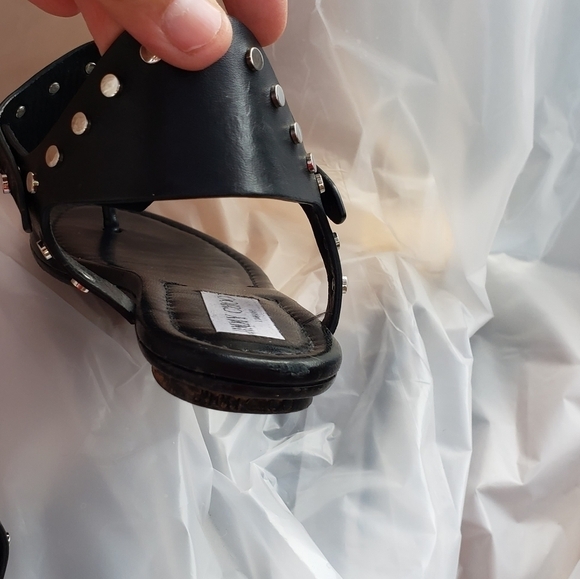 JIMMY CHOO Dara Vachetta Leather Flat Sandals - Picture 11 of 11